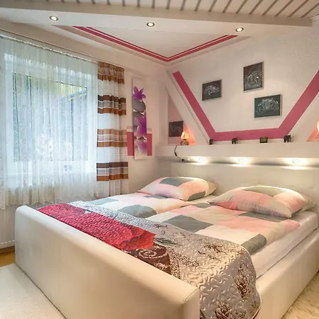 Haus Herzog דירה *